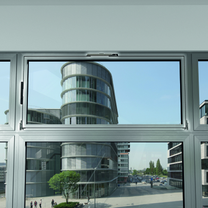 Aluminium window section